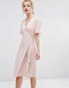 Платье миди с разрезами на рукавах и запахом New Look - Розовый