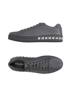 Низкие кеды и кроссовки Prada