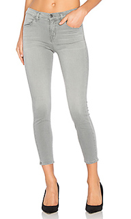 Mid rise capri - J Brand