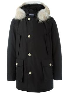 парка с оторочкой из меха койота Woolrich