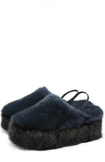 Сабо из меха норки на платформе Fendi