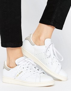 Белые кроссовки с серой отделкой adidas Originals Stan Smith - Белый