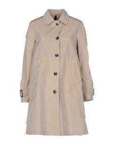 Легкое пальто Aquascutum