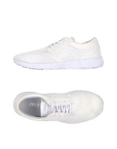 Низкие кеды и кроссовки Supra