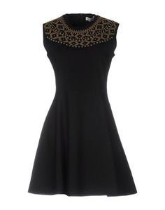 Короткое платье Valentino