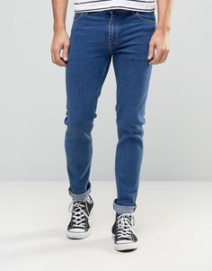 Зауженные джинсы с потертостями ASOS - Синий