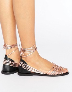 Кожаные сандалии с завязками ASOS JOSHUA - Золотой