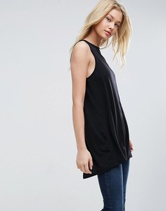 Топ в рубчик без рукавов с разрезом сзади ASOS - Черный