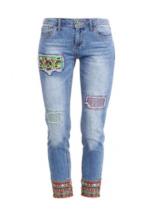 Джинсы Desigual