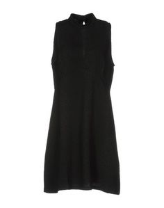 Короткое платье Guess