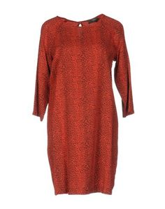 Короткое платье Soallure