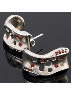 Ювелирные серьги Happy Garnets