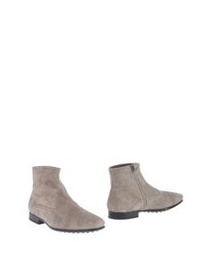 Полусапоги и высокие ботинки Tod`S