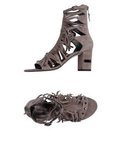 Сандалии Stuart Weitzman