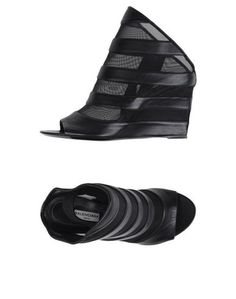 Сандалии Balenciaga