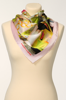Платок Moschino