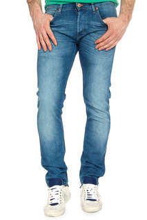 Джинсы Wrangler