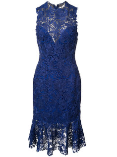 lace dress Monique Lhuillier