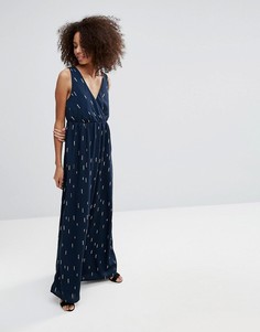 Платье макси с V-образным вырезом и принтом Vila - Черный