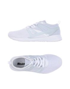 Низкие кеды и кроссовки Reebok