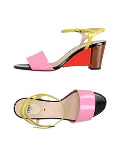 Сандалии Fendi