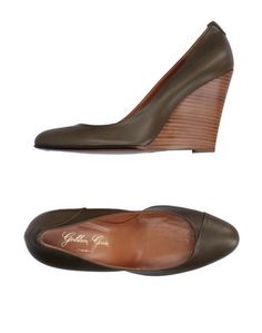 Туфли Golden Goose