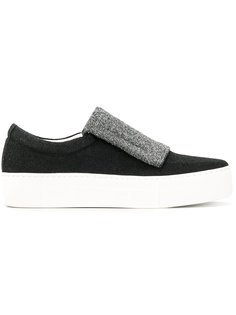 contrast trainers  Primury