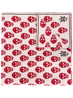 Skull knitted scarf Alexander McQueen