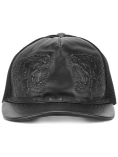 tiger embossed baseball cap Gucci
