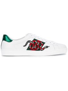 кроссовки с вышивкой Ace Gucci