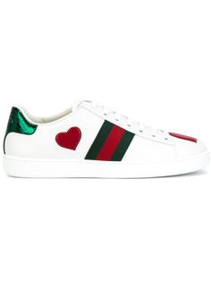 кроссовки с деталью в полоску Gucci