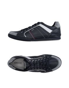 Низкие кеды и кроссовки Geox