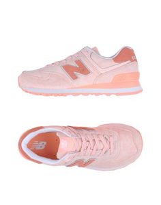 Низкие кеды и кроссовки New Balance