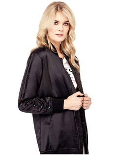 Куртки GUESS