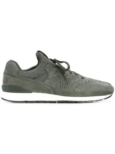 кроссовки на шнуровке New Balance