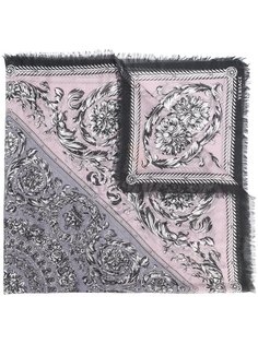 платок с барочным узором Versace