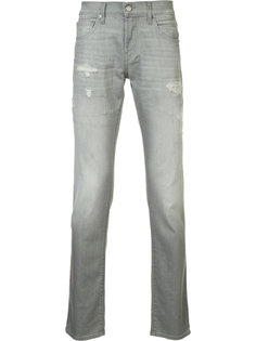 джинсы кроя слим с рваными деталями J Brand