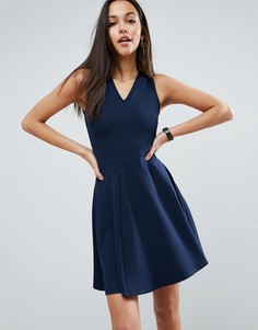 Короткое приталенное платье с V-образным вырезом ASOS - Темно-синий