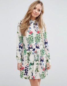 Платье-рубашка с заниженной талией и цветочным узором Vero Moda - Кремовый