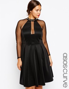 Приталенное платье с цепочкой эксклюзивно для ASOS CURVE - Черный