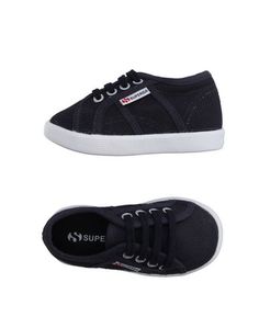 Низкие кеды и кроссовки Superga
