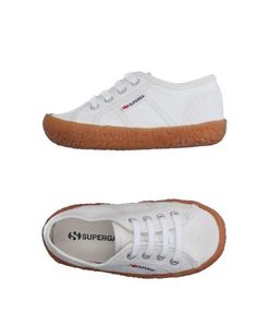 Низкие кеды и кроссовки Superga