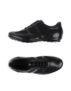 Низкие кеды и кроссовки Geox