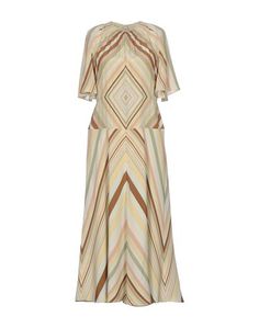Длинное платье Valentino