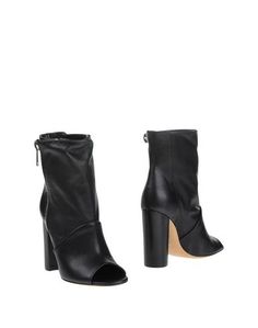 Полусапоги и высокие ботинки Casadei