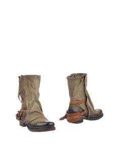 Полусапоги и высокие ботинки AIR Step