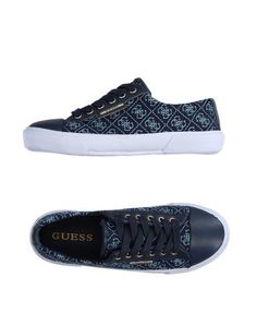 Низкие кеды и кроссовки Guess