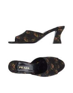 Сандалии Prada