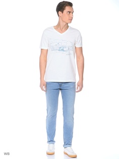 Футболка Colins