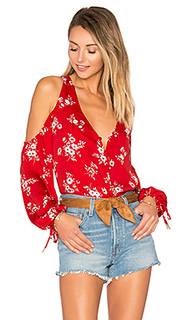 The v-neck shoulder blouse - LAcademie